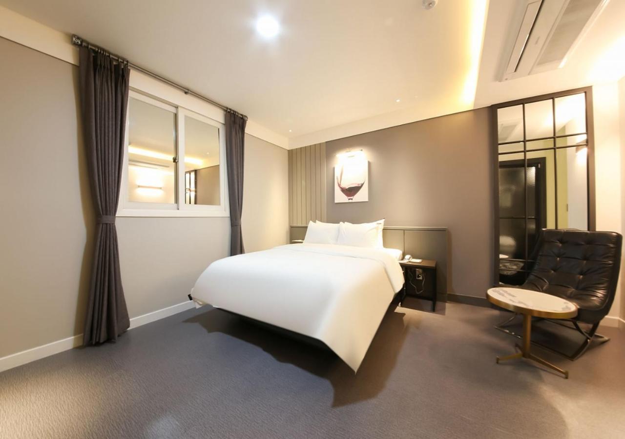 West In Hotel Yeosu Extérieur photo