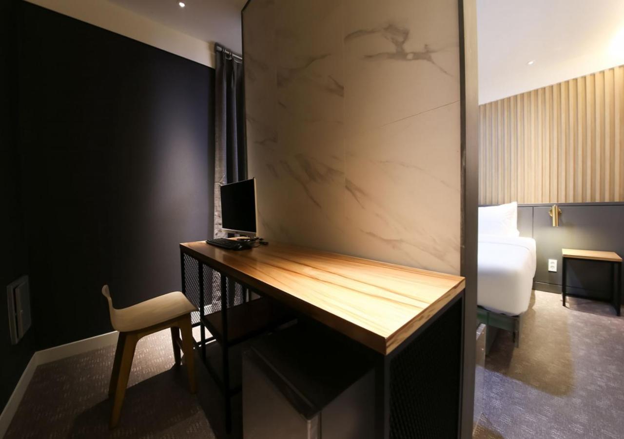 West In Hotel Yeosu Extérieur photo