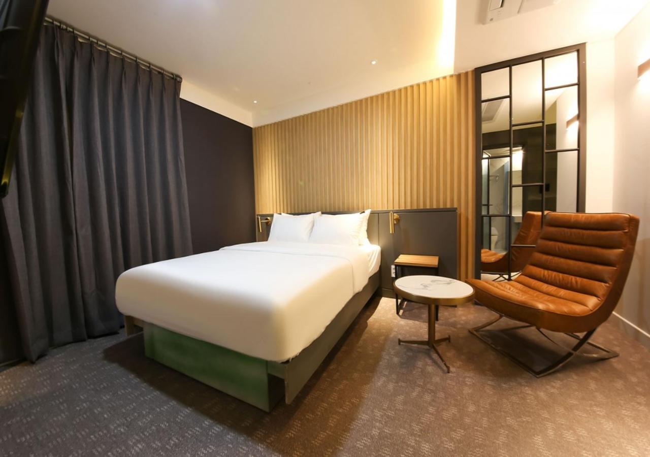 West In Hotel Yeosu Extérieur photo