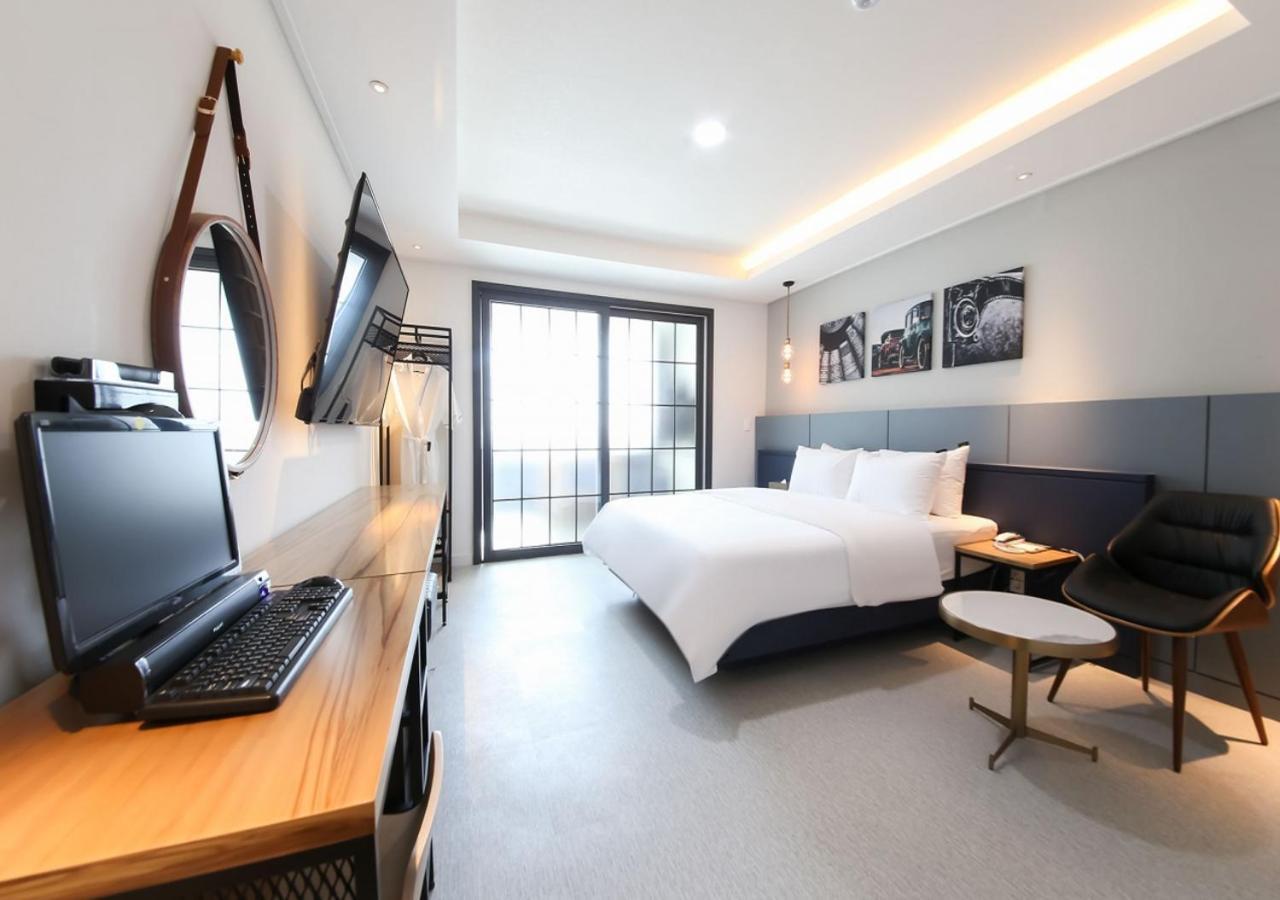 West In Hotel Yeosu Extérieur photo