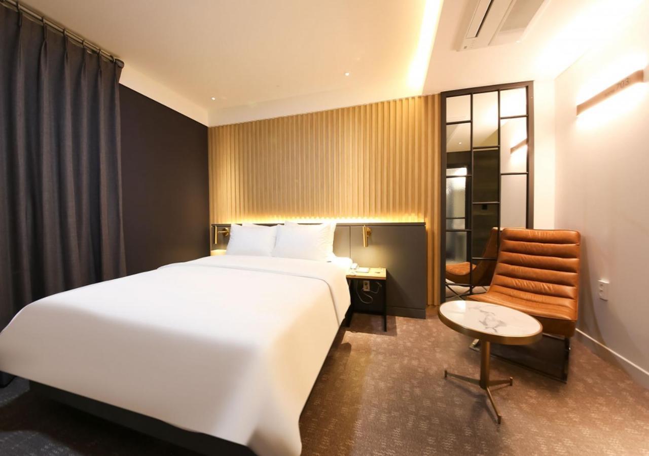 West In Hotel Yeosu Extérieur photo