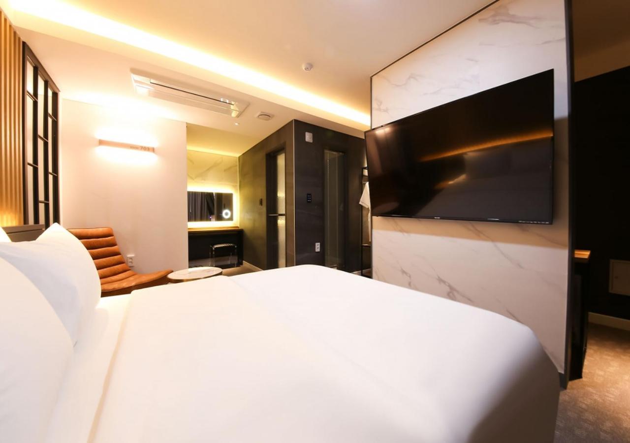 West In Hotel Yeosu Extérieur photo