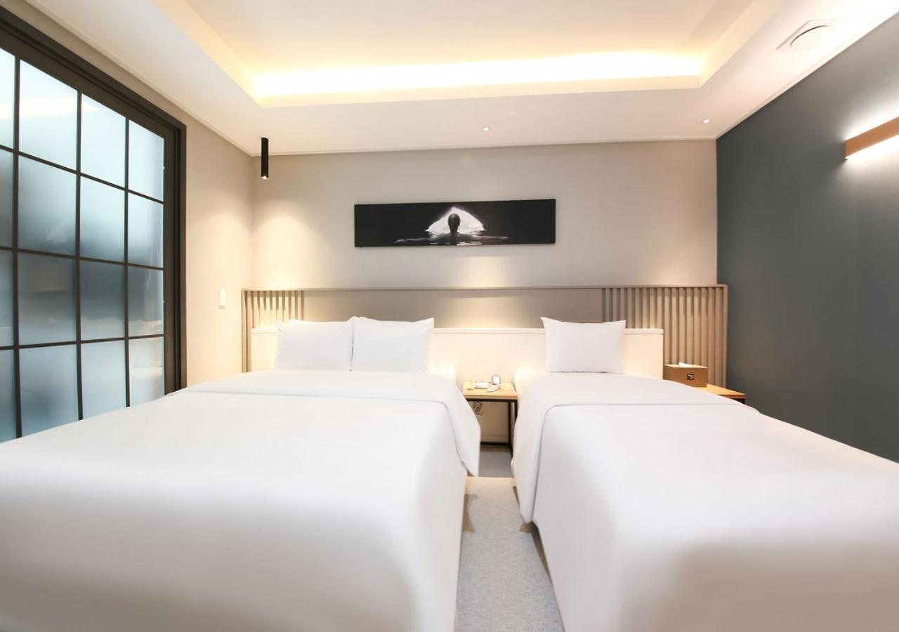 West In Hotel Yeosu Extérieur photo