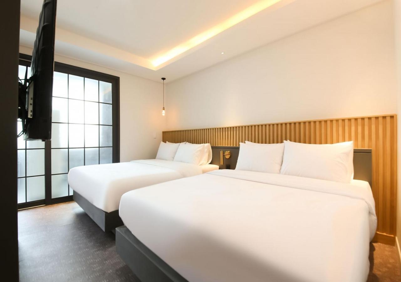 West In Hotel Yeosu Extérieur photo